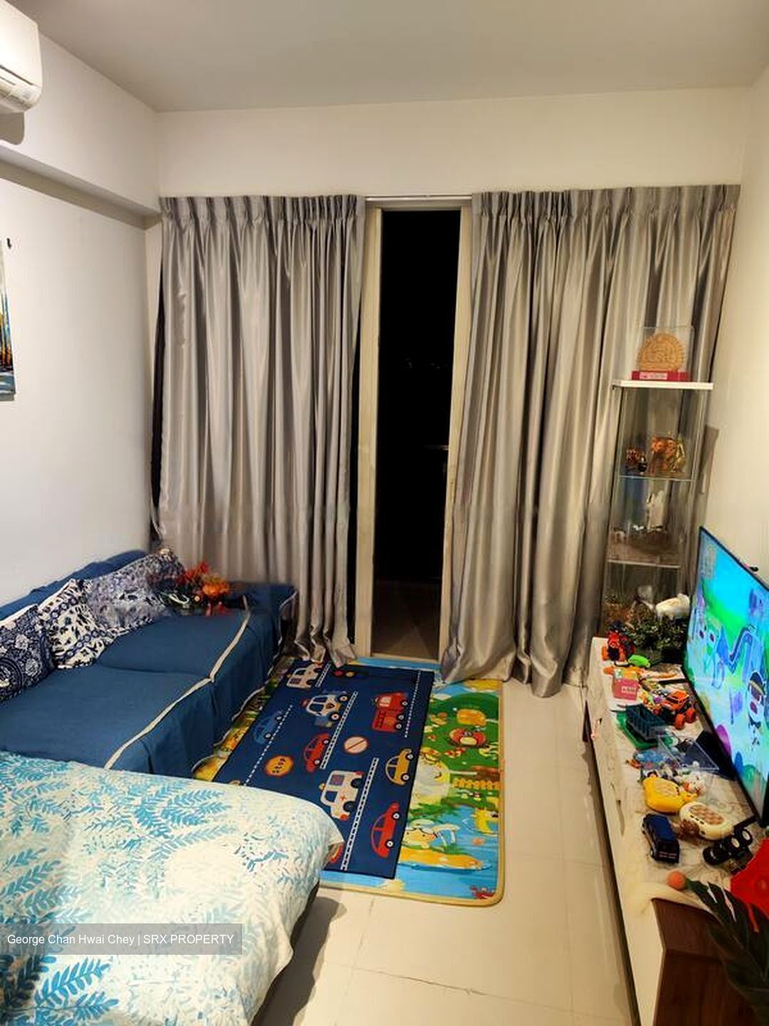 Vacanza @ East (D14), Condominium #606884741